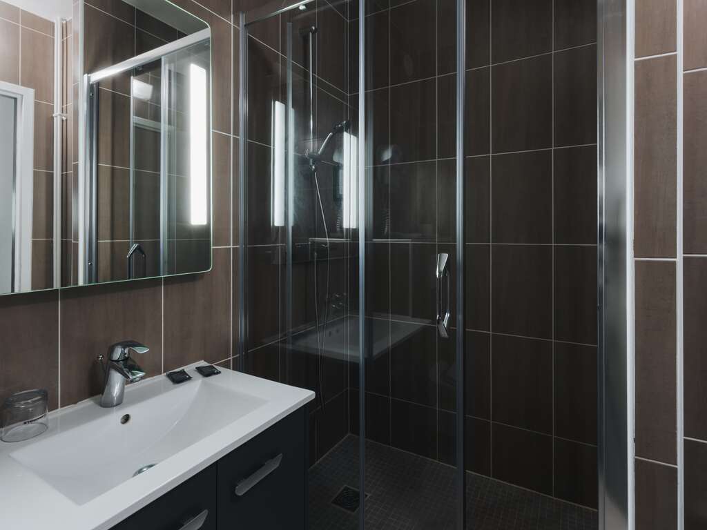 Détente totale au spa et gourmandise au coeur de Rodez-Aveyron - 3* - 41