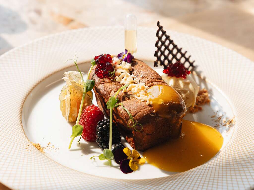 Détente totale au spa et gourmandise au coeur de Rodez-Aveyron - 3* - 32