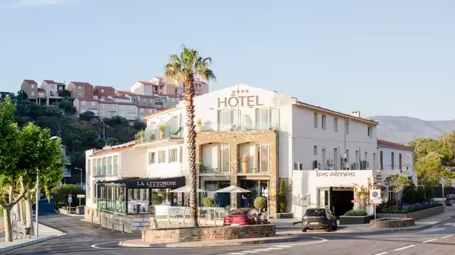 Un oasis de bienestar con spa privado y masaje en pareja junto al mar