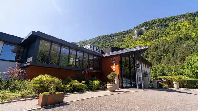 Séjour paisible au bord du lac Nantua