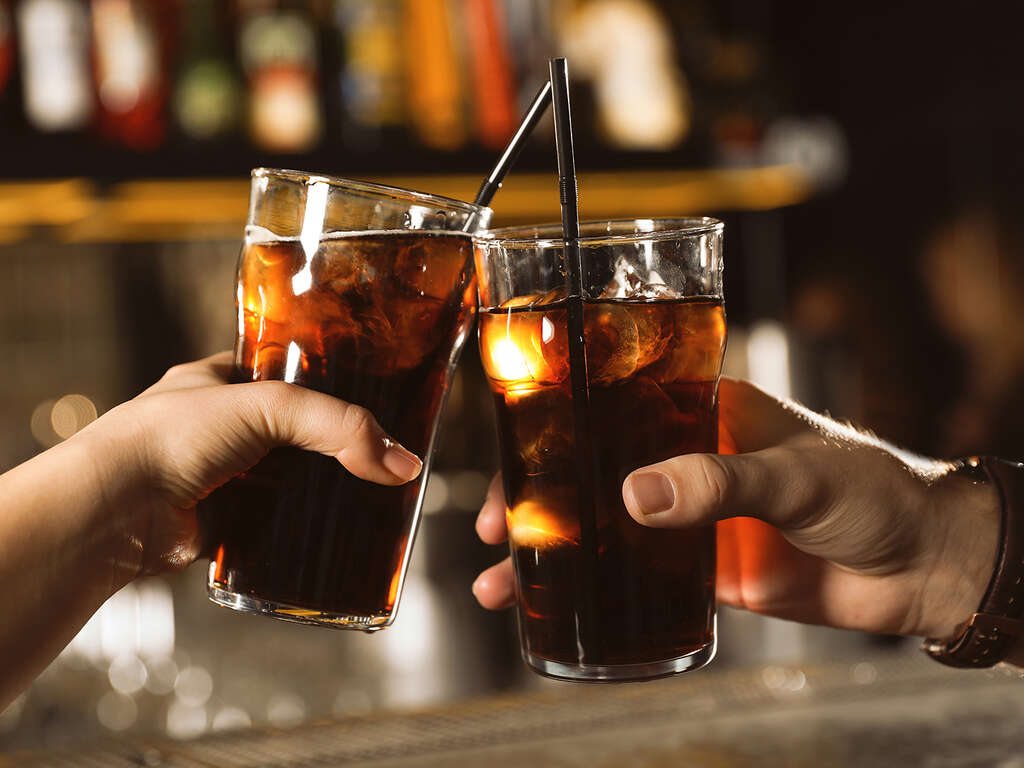 Escapade romantique avec diner et bulles à Nantua - 3* - 25