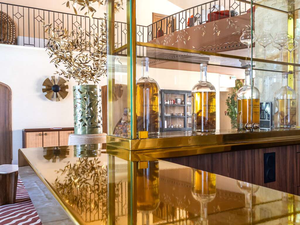 Séjour luxueux, avec dîner gastronomique et massage à moins d'une heure d'Avignon - 4* - 24