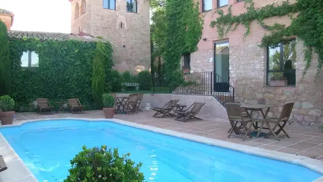 Estancia romántica en Sigüenza con desayuno y cava incluido