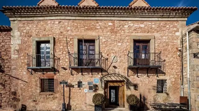 Estancia romántica en Sigüenza con desayuno y cava incluido