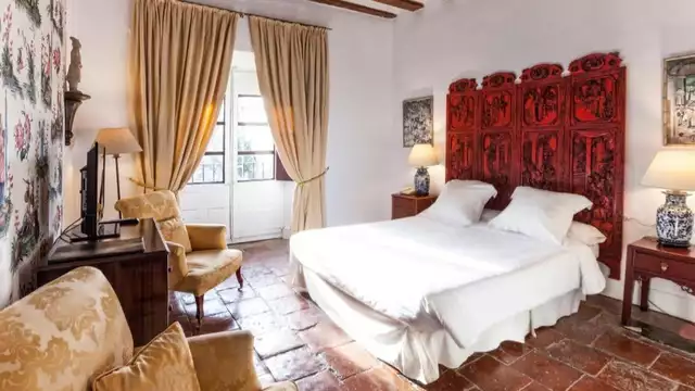 Estancia romántica en Sigüenza con desayuno y cava incluido