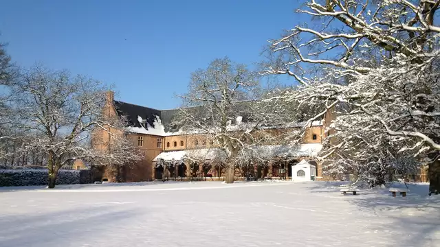 ¡Celebra la Navidad en un castillo en plena naturaleza!