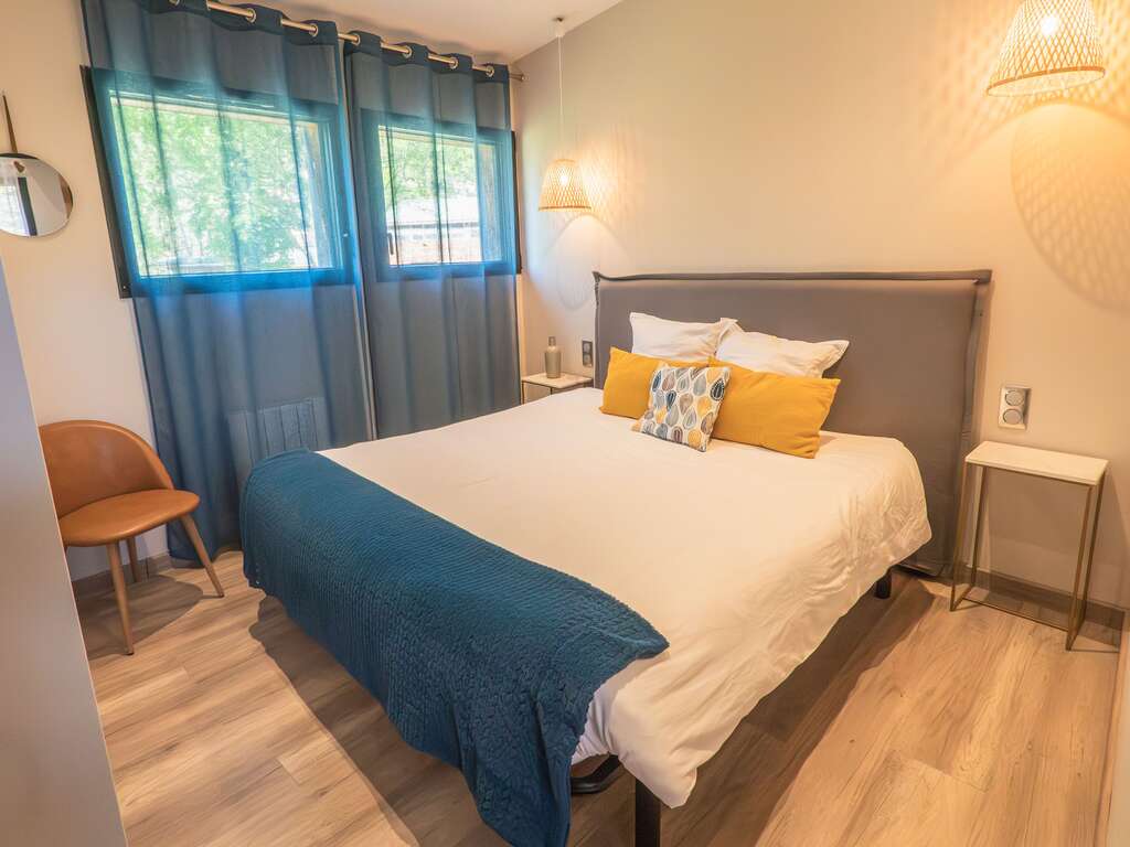 Séjour en appartement avec bains à remous privé, à 1h30 de Montpellier et Rodez - 4* - 23