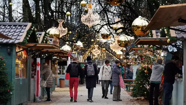 Descubra «Noël au Quai», el elegante mercado navideño de Ginebra