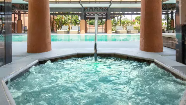 Oferta relax con media pensión y masaje incluidos (desde 2 noches)