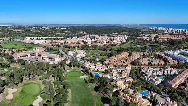 Vacances à Islantilla avec demi-pension et accès à l'espace bien-être
