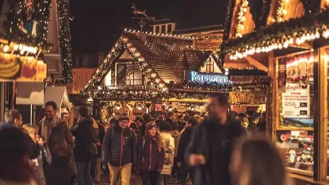 Vivez la magie de Noël sur les marchés de Noël de la Forêt-Noire