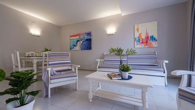 Déconnexion près de la mer aux Estival Park Apartments