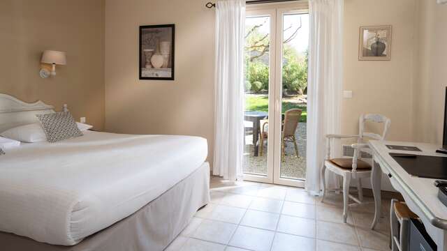 Camera doppia standard vista giardino