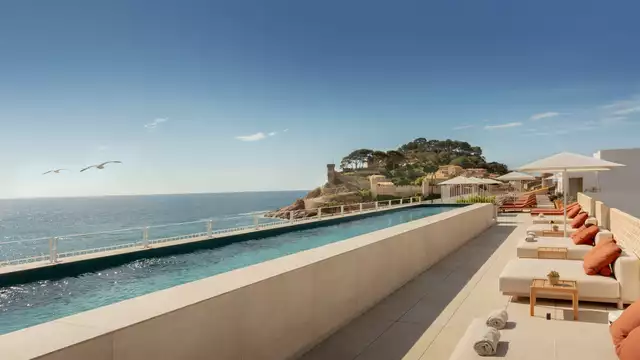 Escapada romántica con Spa, cena y habitación con vistas al mar en Tossa de Mar
