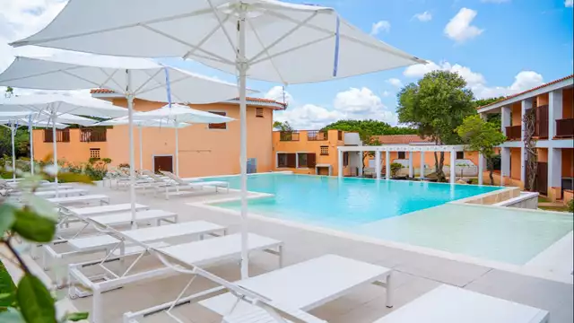 Appartement voor 4 volwassenen met ontbijt inbegrepen op Sardinië, in Palau