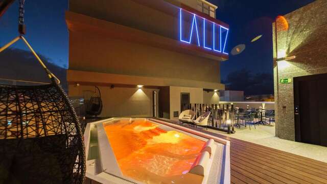 Puerto de la Luz by Pierre Vacances