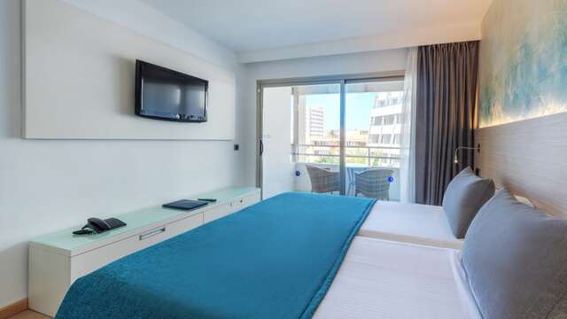 Aparthotel Fontanellas Playa