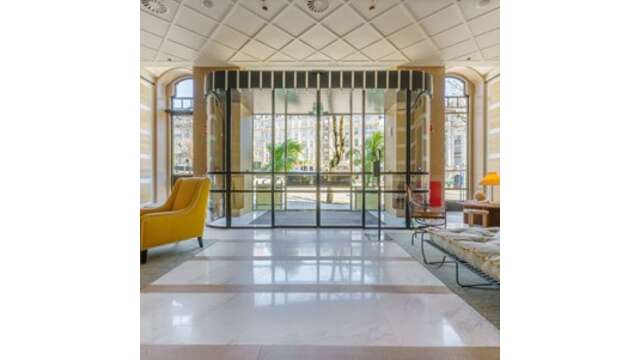 The ory Boulevard Aliados Hotel