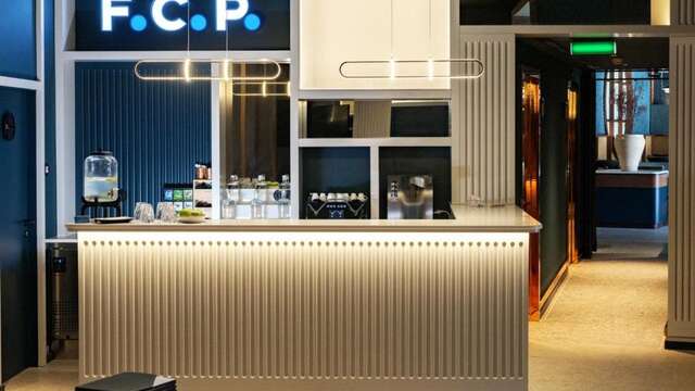 Axis Porto Club Hotel