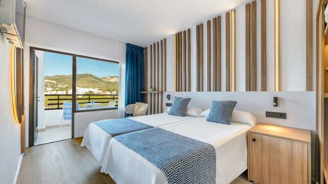 Hotel Vibra Beverly Playa