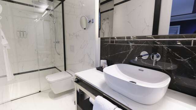 ESTIMAR Valencia one