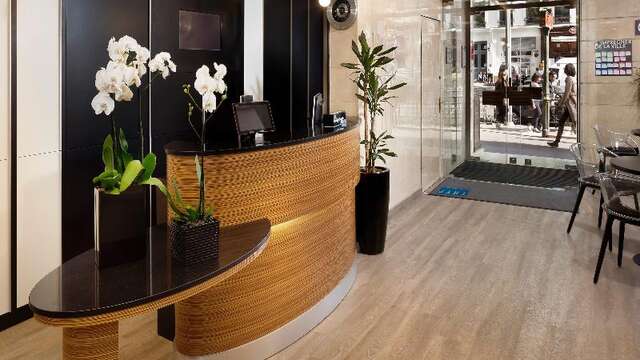 Hotel Paris Opera Affiliated by Melia