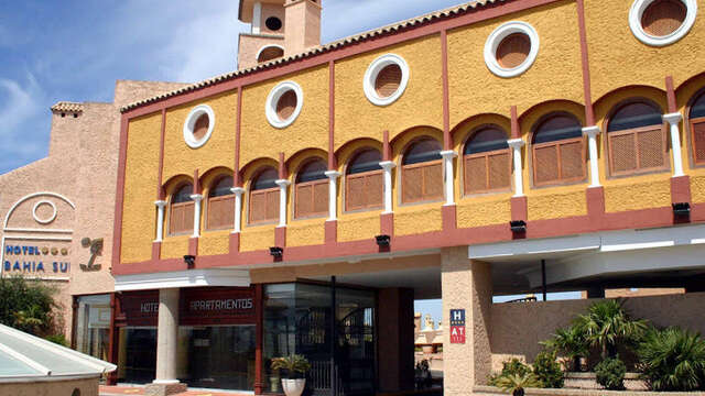 Hotel Apartamentos Bahia Sur