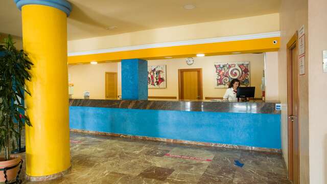 Hotel Monarque Torreblanca