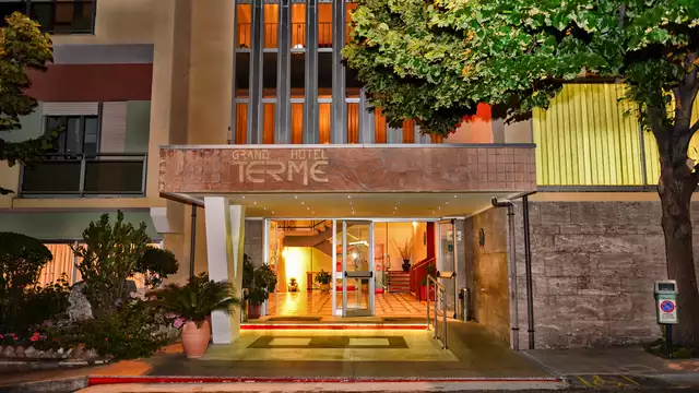 Escapada de relax en las Termas Luigiane – Estancia en Habitación Doble en el Grand Hotel delle Terme