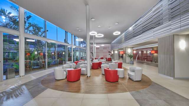 BG Tonga Tower Design Hotel Suites