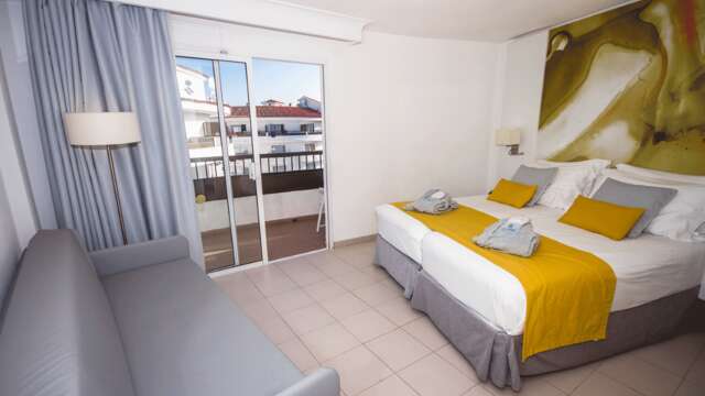 Hotel Servatur Waikiki