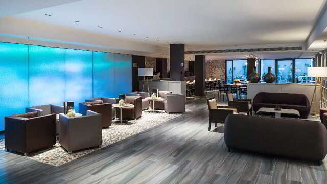 Catalonia Square Hotel