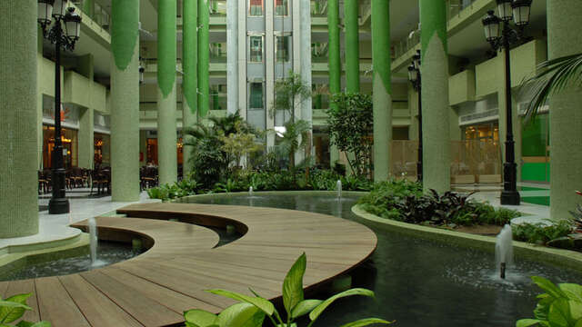 Holiday World Resort