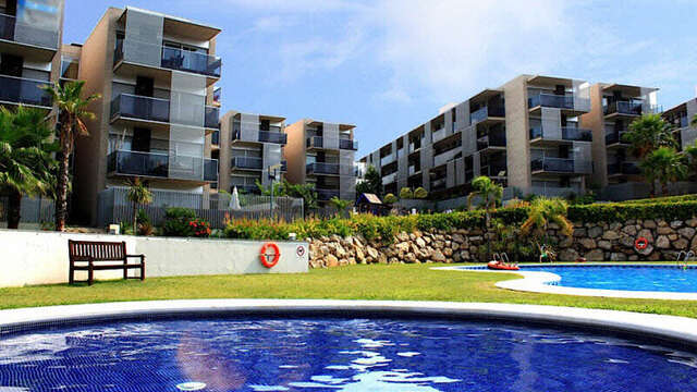 Rentalmar Families Paradise Village