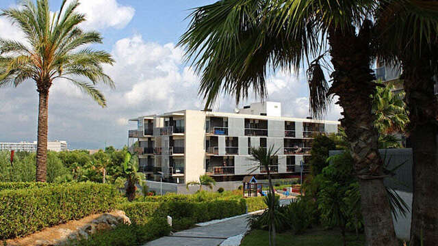 Rentalmar Families Paradise Village