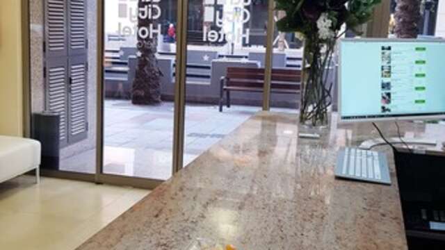 Hotel La City Mercado