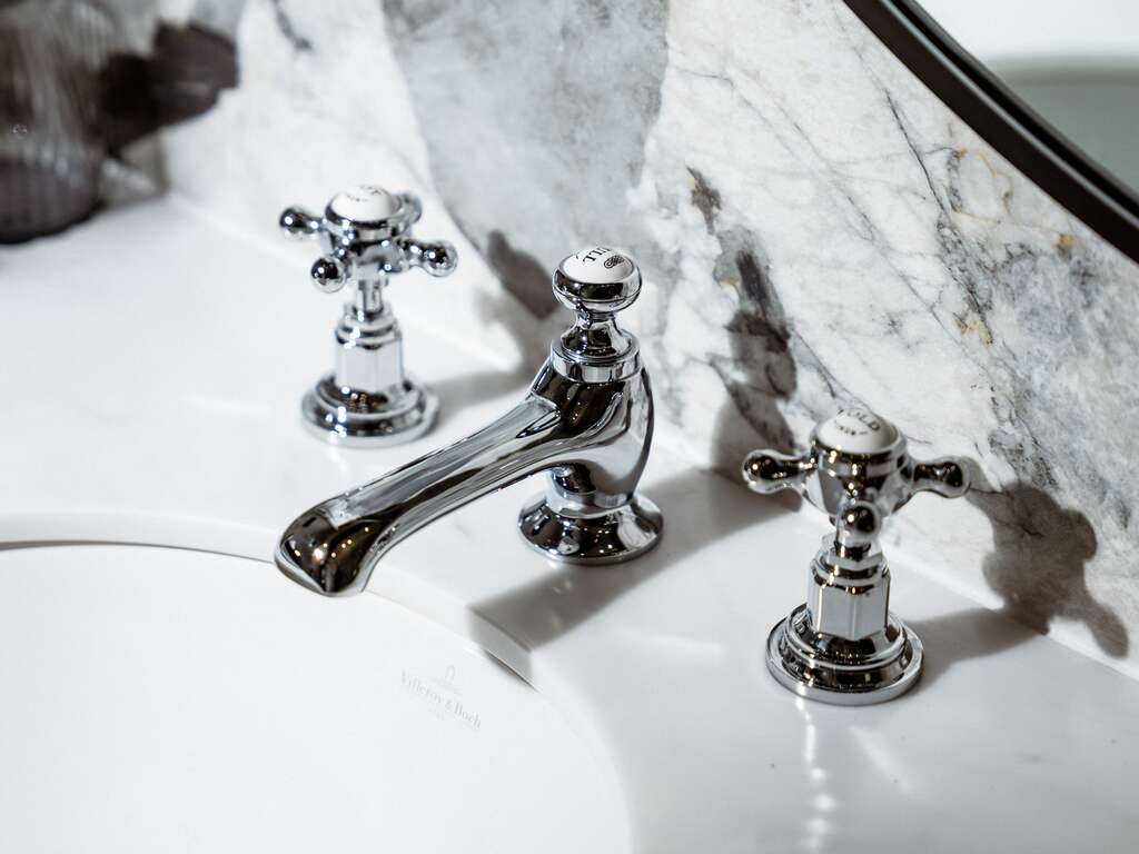 Escapade romantique à Béthune avec dîner - 4* - 13