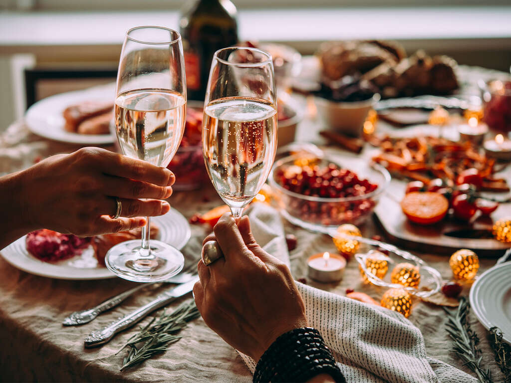 Soirée spéciale Nouvel An avec DJ et coktail dinatoire dans un chateau - 4* - 25