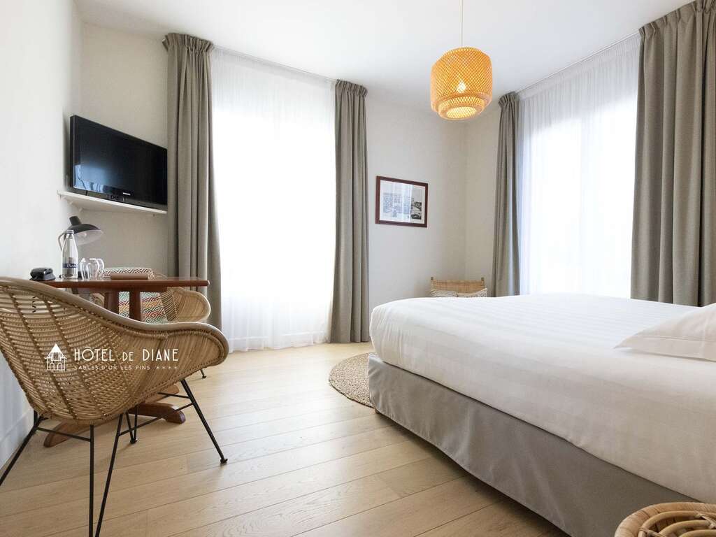 Escapade détente à 5min de la plage avec bains à remous privatif - 4* - 18