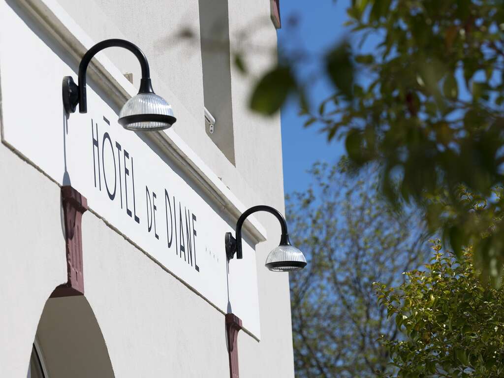 Escapade détente à 5min de la plage avec bains à remous privatif - 4* - 20