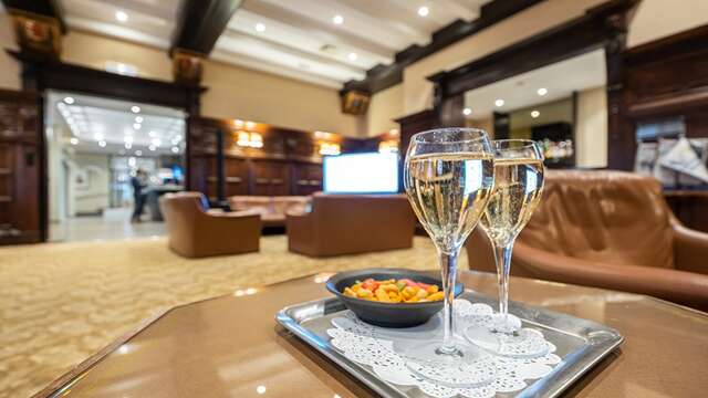 Copa de bienvenida para 2 adultos