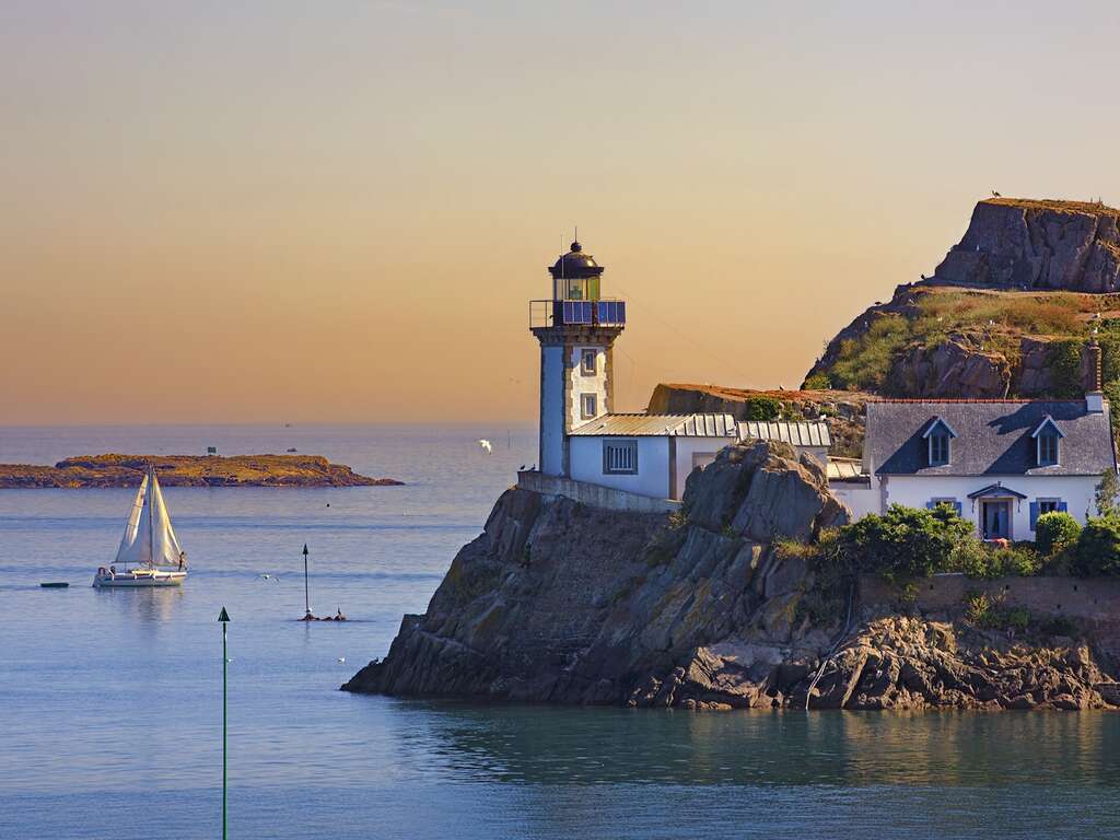 Séjour détente avec bains à remous privatif près du Cap Fréhel - 4* - 1