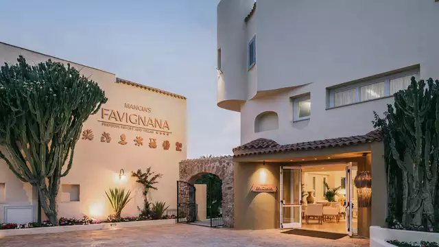 Soggiorno sull'isola di Favignana in un Resort fronte mare