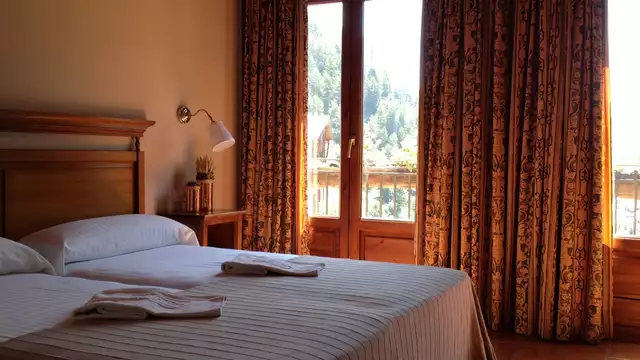 Escapade en Andorre – Cava & Piscine Extérieure au Cœur des Montagnes