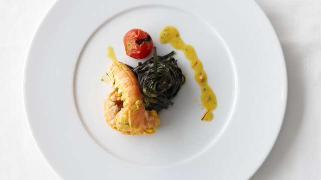 Soggiorno per due in Toscana in hotel 5* con spa, cena e massaggio rilassante incluso.