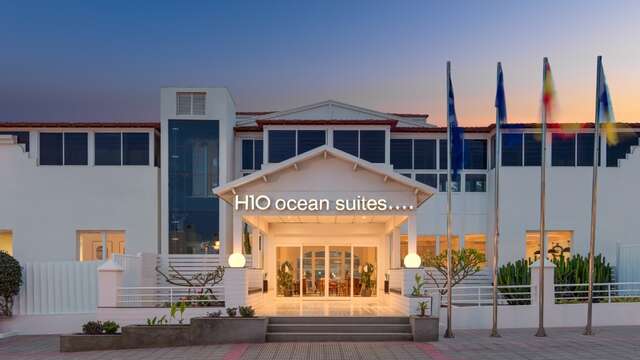 H Ocean Suites