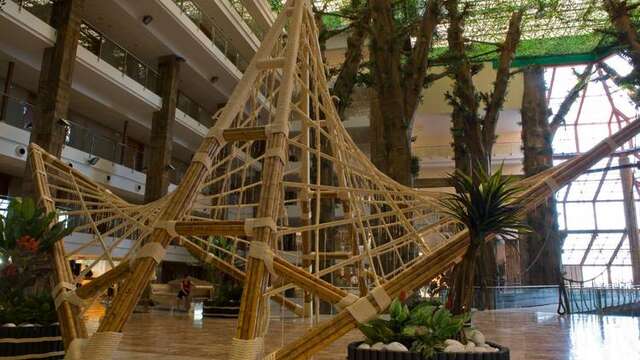 Holiday World Polynesia Hotel