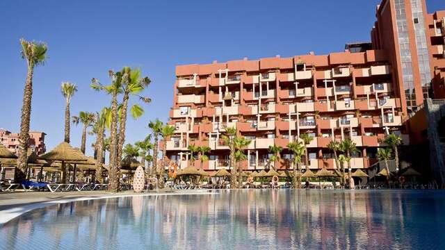 Holiday World Polynesia Hotel