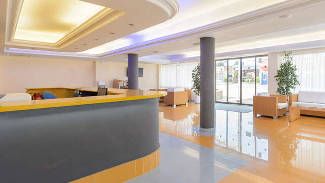 Hotel Vibra S Estanyol