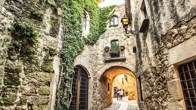 Disfruta en un bonito Aparthotel de la Costa Brava